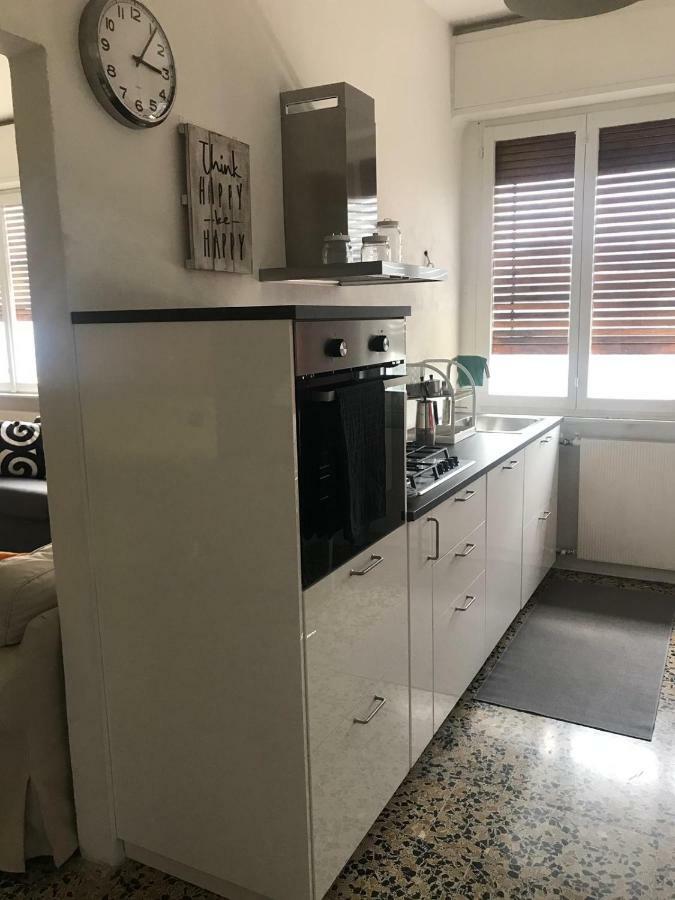 Comova Apartment Maslianico Екстериор снимка